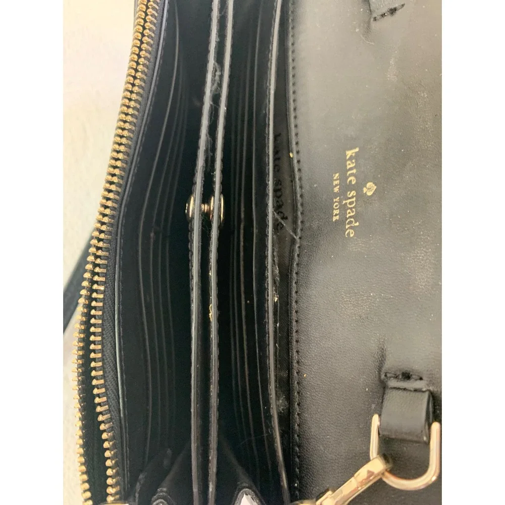 Kate Spade New York Black Leather Kerri Crossbody Wallet Clutch Bag Gold Logo